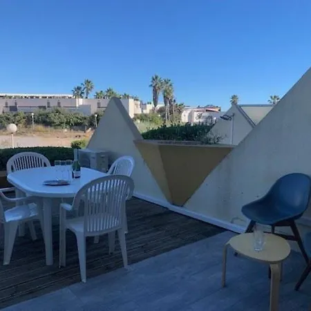 608 Grand 2 Pers Heliopolis E Vue Jardin *