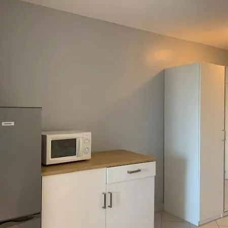 608 Grand 2 Pers Heliopolis E Vue Jardin Apartment Agde