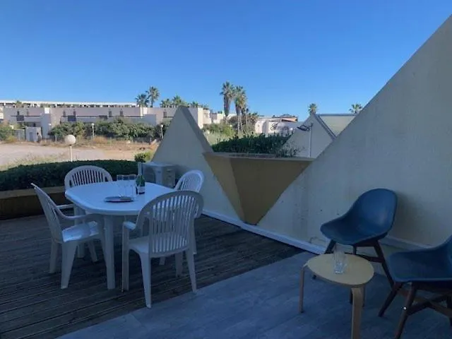 608 Grand 2 Pers Heliopolis E Vue Jardin *